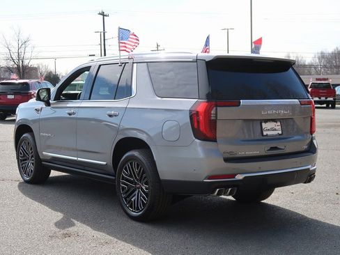 New 2026 GMC Yukon Denali w/ Sun & Power Step Package image 5