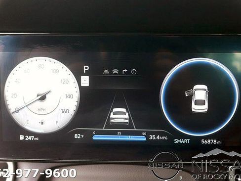 Used 2024 Hyundai Elantra SEL FWD image 15