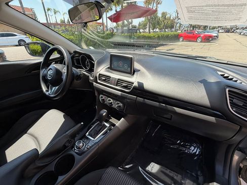 Used 2016 MAZDA MAZDA3 i Sport w/ Preferred Equipment Package FWD image 16