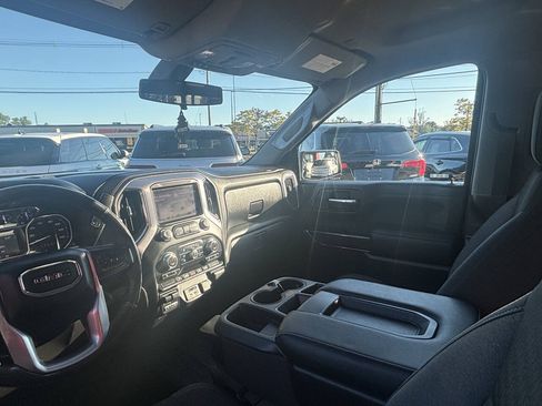 Used 2019 GMC Sierra 1500 SLE w/ SLE Value Package AWD/4WD image 19