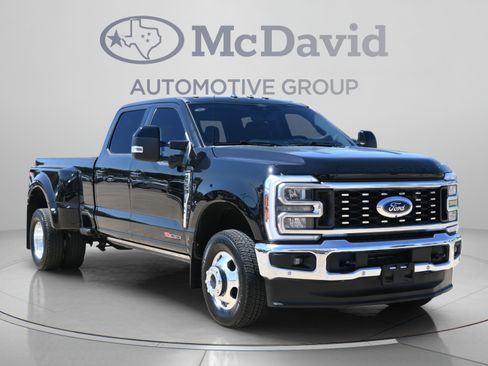 Used 2025 Ford F350 Lariat w/ Lariat Ultimate Package AWD/4WD image 12