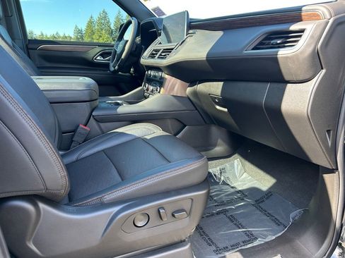 Used 2024 Chevrolet Tahoe High Country image 26