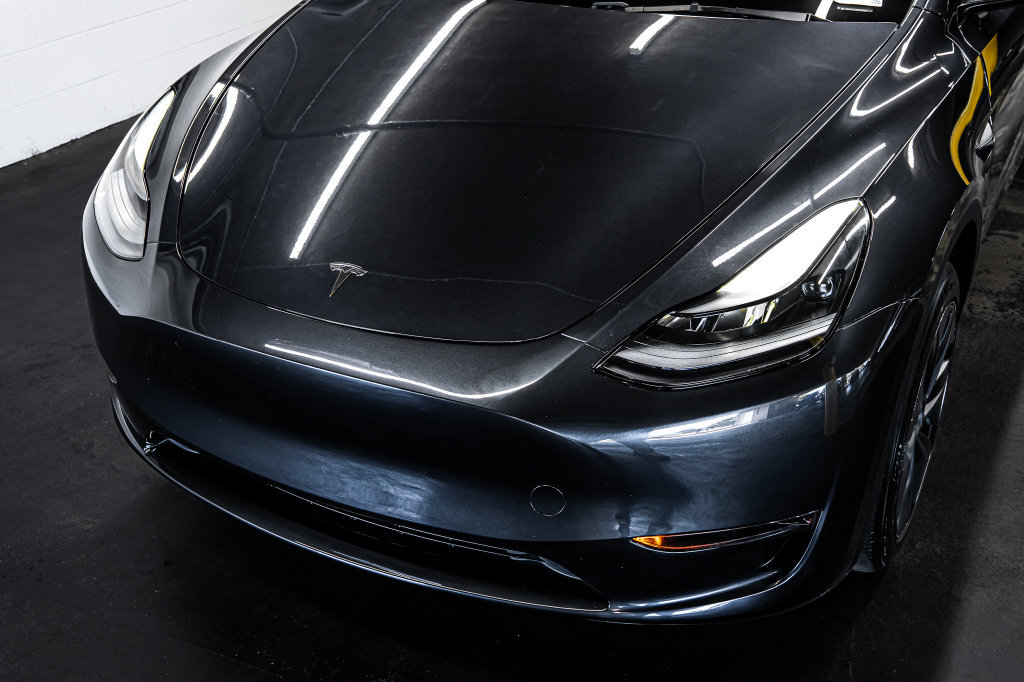 Used 2025 Tesla Model Y Long Range RWD image 11