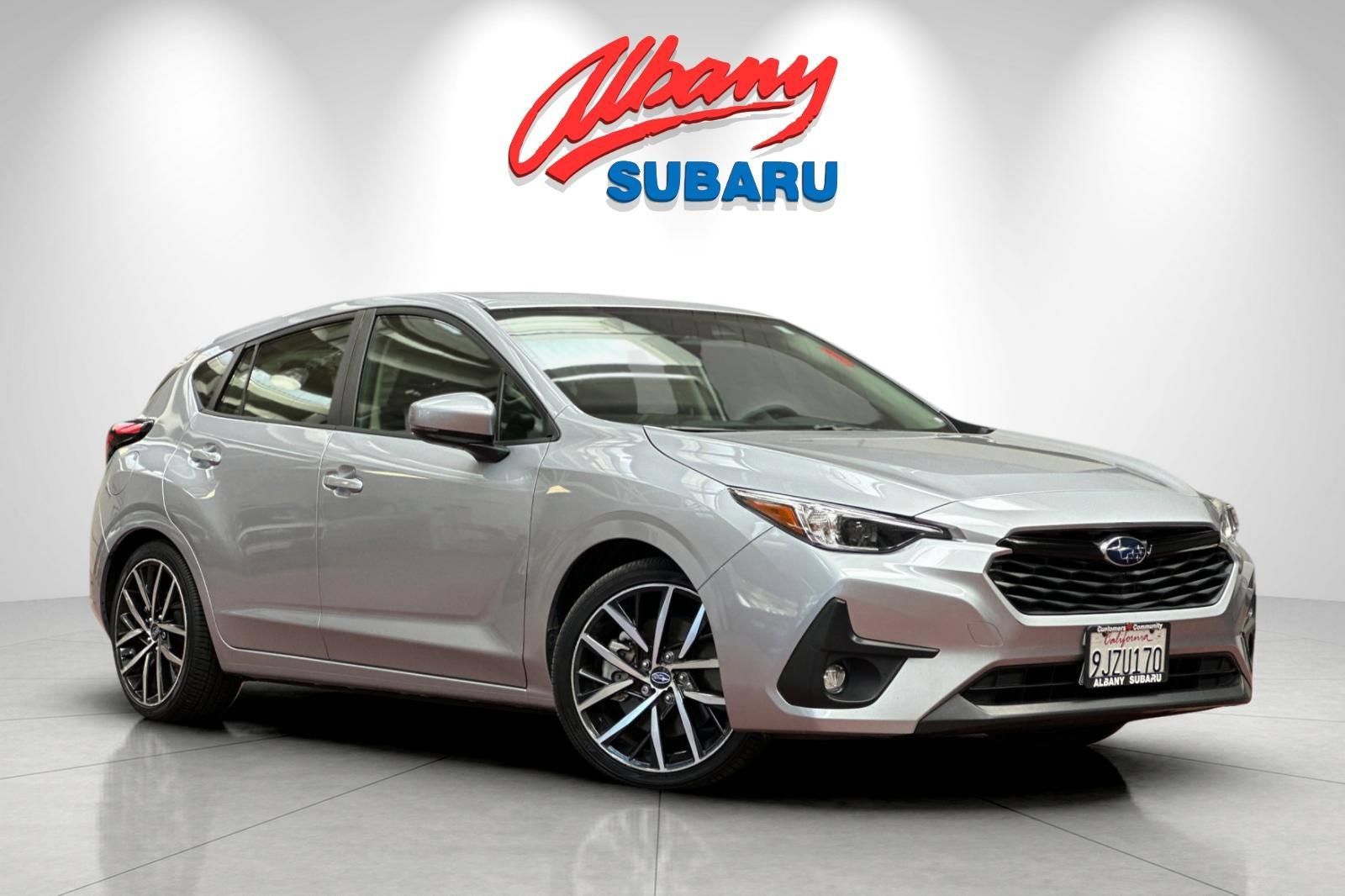 Used 2024 Subaru Impreza 2.0i Sport AWD/4WD image 2