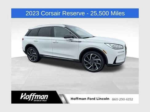 Used 2023 Lincoln Corsair Reserve w/ Equipment Group 201A AWD/4WD image 1