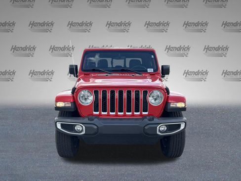 Used 2023 Jeep Gladiator Overland image 3