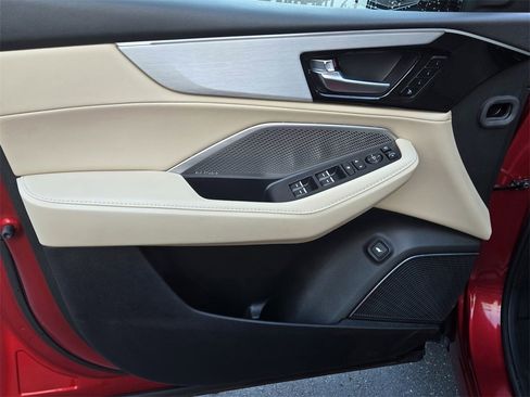 Used 2023 Acura MDX SH-AWD w/ Technology Package image 10