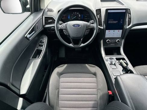 Used 2024 Ford Edge SE w/ Black Appearance Package AWD/4WD image 20