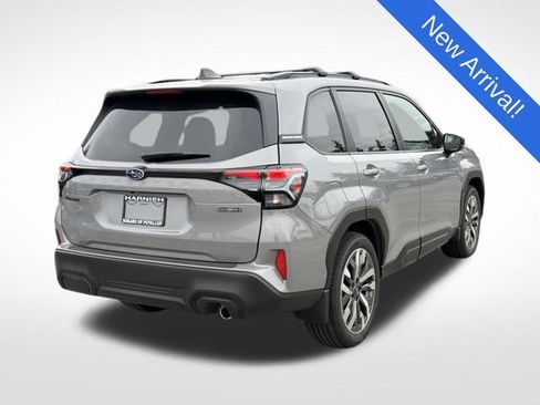 Used 2025 Subaru Forester Touring w/ Touring Package AWD/4WD image 7