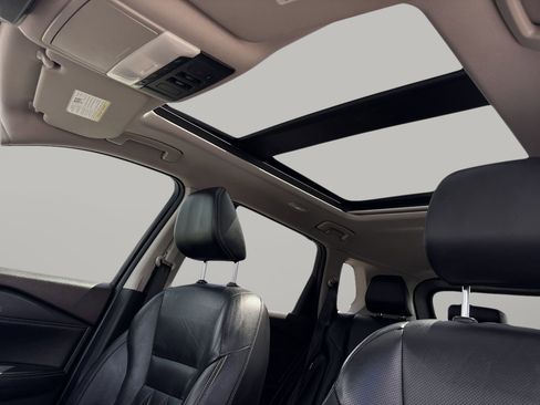 Used 2021 Nissan Rogue Platinum image 21