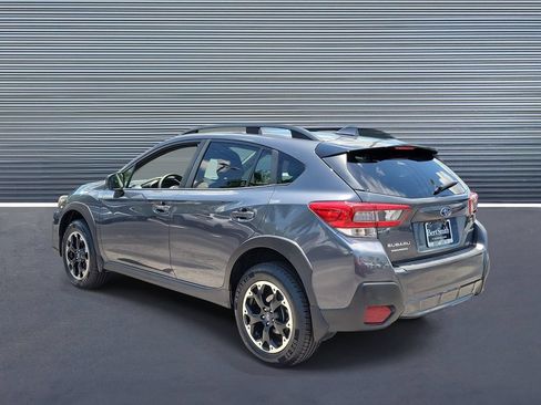 Used 2022 Subaru Crosstrek 2.0i Premium w/ Popular Package #4A AWD/4WD image 4