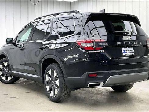 New 2026 Honda Pilot Elite image 5