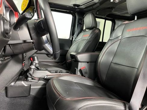 Used 2022 Jeep Wrangler Unlimited Rubicon AWD/4WD image 17