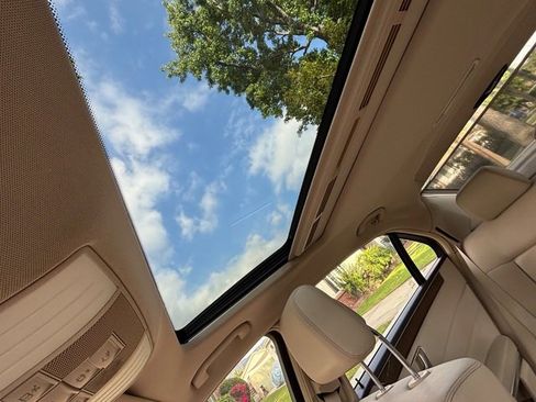 Used 2014 Mercedes-Benz E 350 Sedan image 41