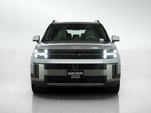 Used 2025 Hyundai Santa Fe Limited image 8