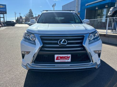 Used 2018 Lexus GX 460 image 8