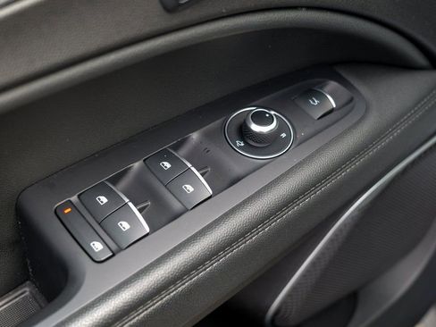 Used 2021 Alfa Romeo Stelvio Sprint w/ Sun & Sound Package image 18