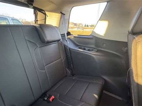 Used 2019 GMC Yukon Denali w/ Enhanced Security Package image 34