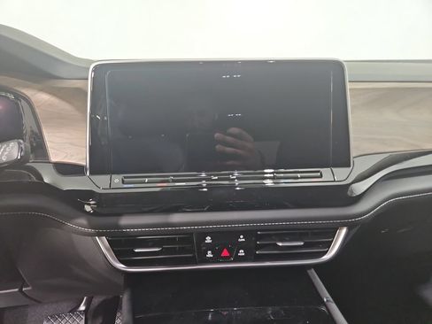 New 2026 Volkswagen Atlas SE AWD/4WD image 18
