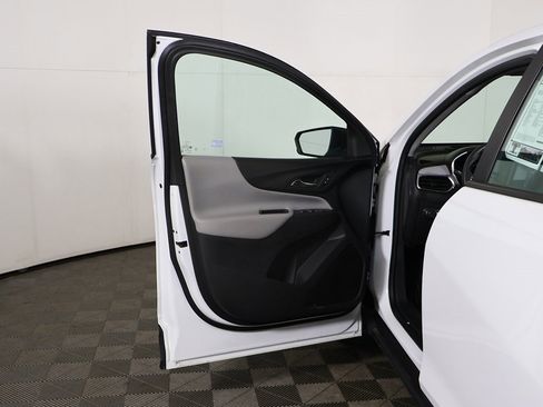 Used 2021 Chevrolet Equinox LS w/ LPO, Floor Liner Package image 15