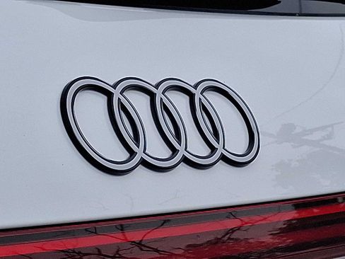 New 2026 Audi Q5 Premium AWD/4WD image 18