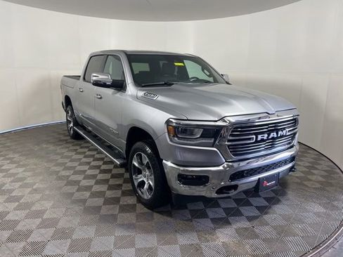 Used 2023 RAM 1500 Laramie AWD/4WD image 1