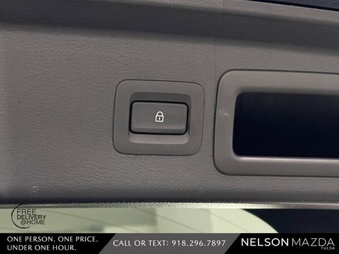 Certified 2025 MAZDA CX-30 AWD 2.5 S w/ Preferred Package image 39