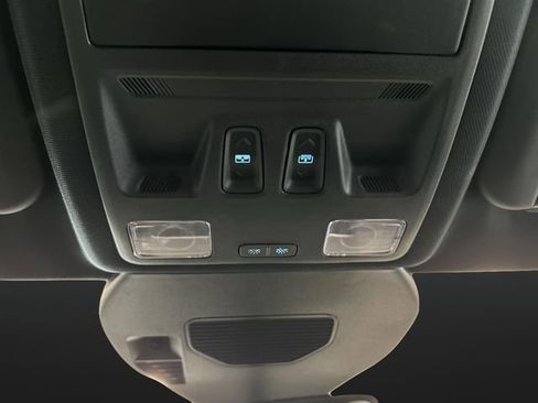 Certified 2025 Ford Escape ST-Line Elite image 27