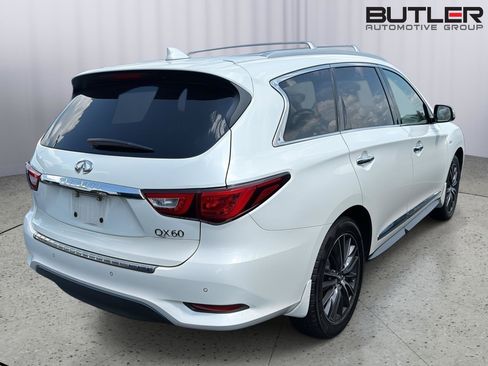 Used 2016 INFINITI QX60 FWD w/ Deluxe Technology Package image 8