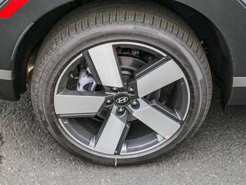 Certified 2026 Hyundai Santa Fe Limited AWD/4WD image 11
