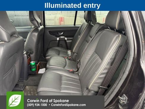 Used 2011 Volvo XC90 V8 image 8