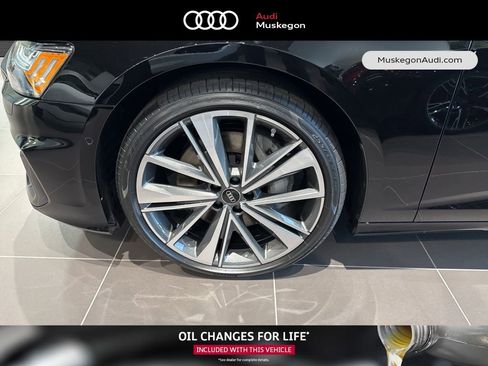New 2025 Audi A6 3.0T Prestige image 6