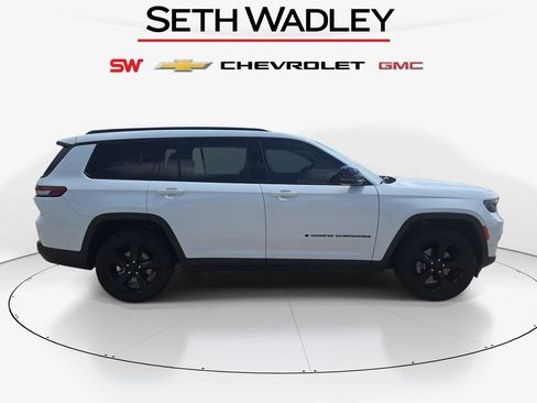 Used 2023 Jeep Grand Cherokee L Limited w/ Luxury Tech Group II AWD/4WD image 8