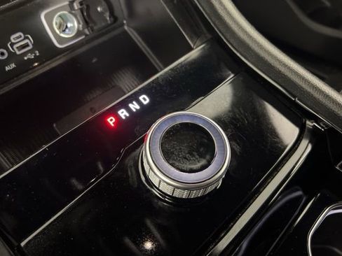 Used 2023 Jeep Grand Cherokee Altitude image 19