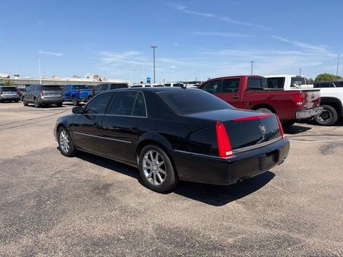 Used 2006 Cadillac DTS Performance FWD image 5