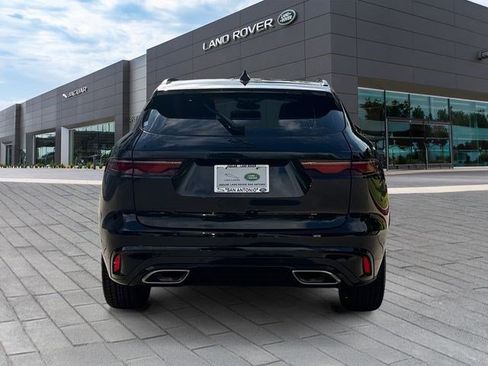New 2025 Jaguar F-PACE R-Dynamic S AWD/4WD image 4