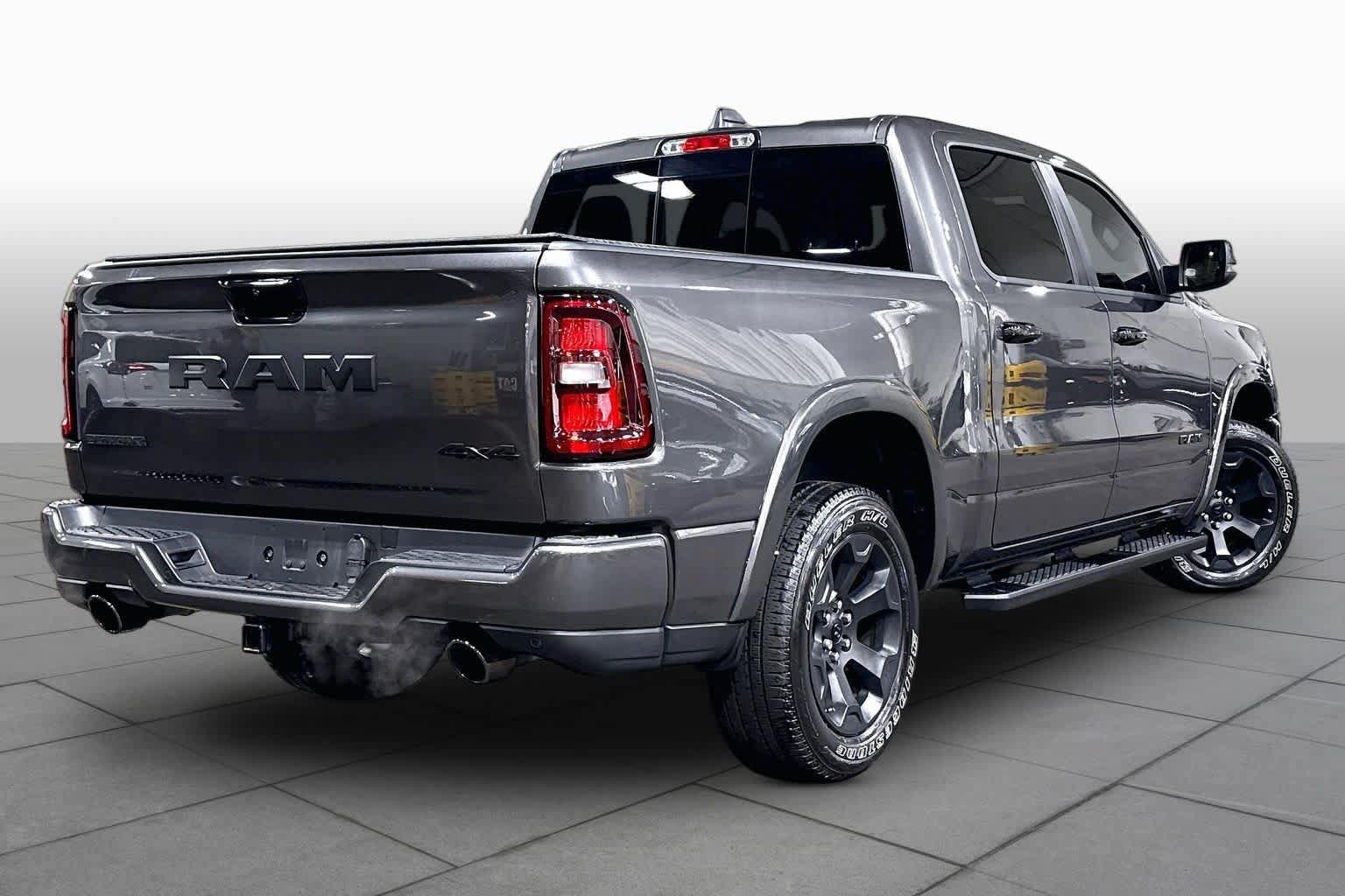 Used 2025 RAM 1500 Big Horn AWD/4WD image 12