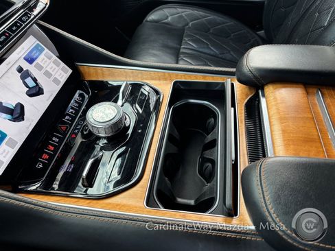 Used 2022 Jeep Grand Wagoneer Series III image 25