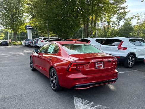 Used 2023 Volvo S60 B5 Plus w/ Climate Package AWD/4WD image 2