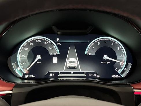 Used 2024 Genesis GV70 2.5T w/ Sport Prestige Package image 18