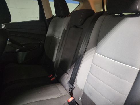 Used 2013 Ford Escape SE w/ Class II Trailer Tow Pkg image 9