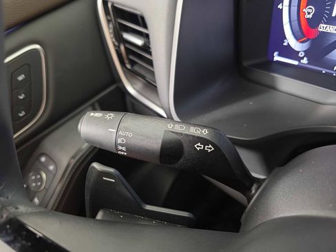 Used 2023 Nissan Rogue Platinum w/ Platinum Premium Package image 21