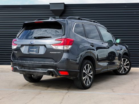 Used 2021 Subaru Forester Limited w/ Popular Package #3 image 7