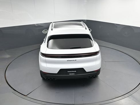 New 2025 Porsche Cayenne S AWD/4WD image 35