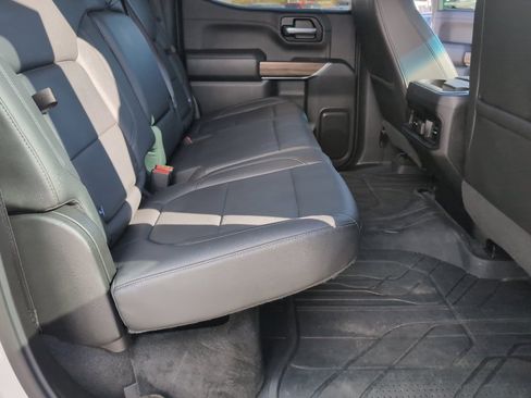 Used 2020 Chevrolet Silverado 1500 LT Trail Boss image 33