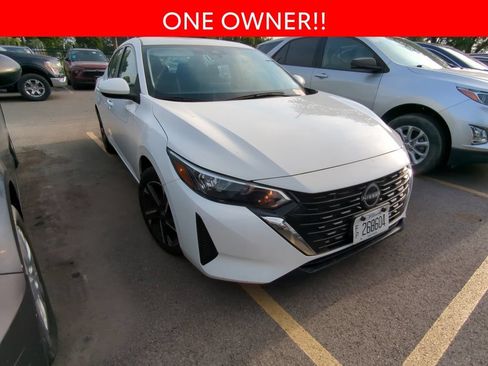 Used 2024 Nissan Sentra SV FWD image 3