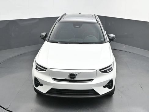 Certified 2023 Volvo XC40 Recharge Plus AWD/4WD image 30