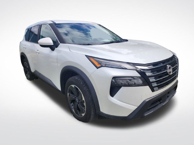 Used 2025 Nissan Rogue SV AWD/4WD image 7