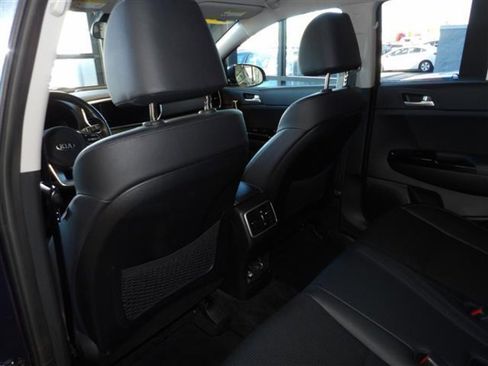 Used 2020 Kia Sportage EX image 21