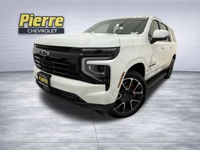 New 2025 Chevrolet Suburban RST w/ RST Capability Package